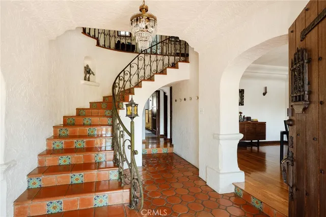 $2,999,999 | 7 South 37th Place, Long Beach, CA 90803