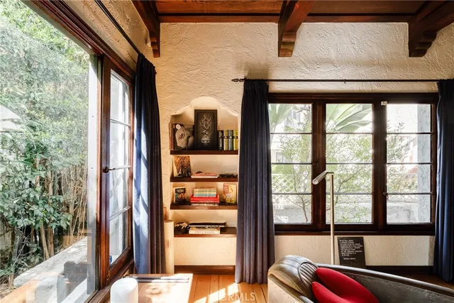 $2,999,999 | 7 South 37th Place, Long Beach, CA 90803