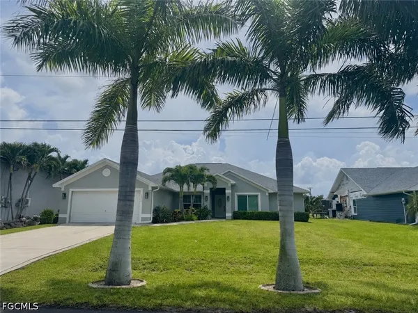 $3,000 | 3829 Southwest 17th Place, Cape Coral, FL 33914