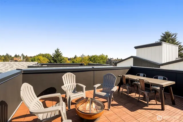 $1,199,950 | 1223 North 48th Street, Seattle, WA 98103