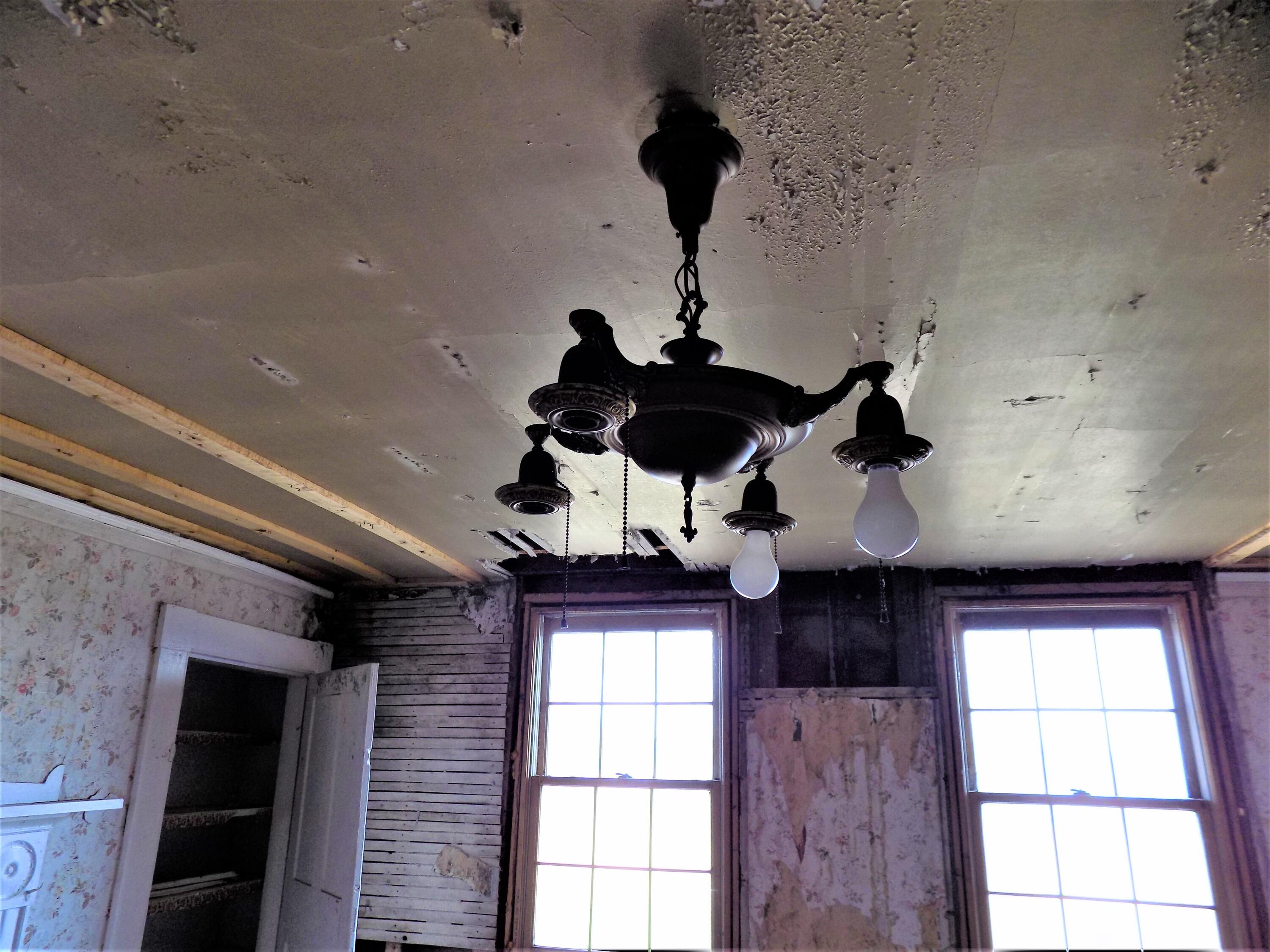 1379 Indian River Road Addison, ME 04606 - Photo 23 of 33 1379 dining room light
