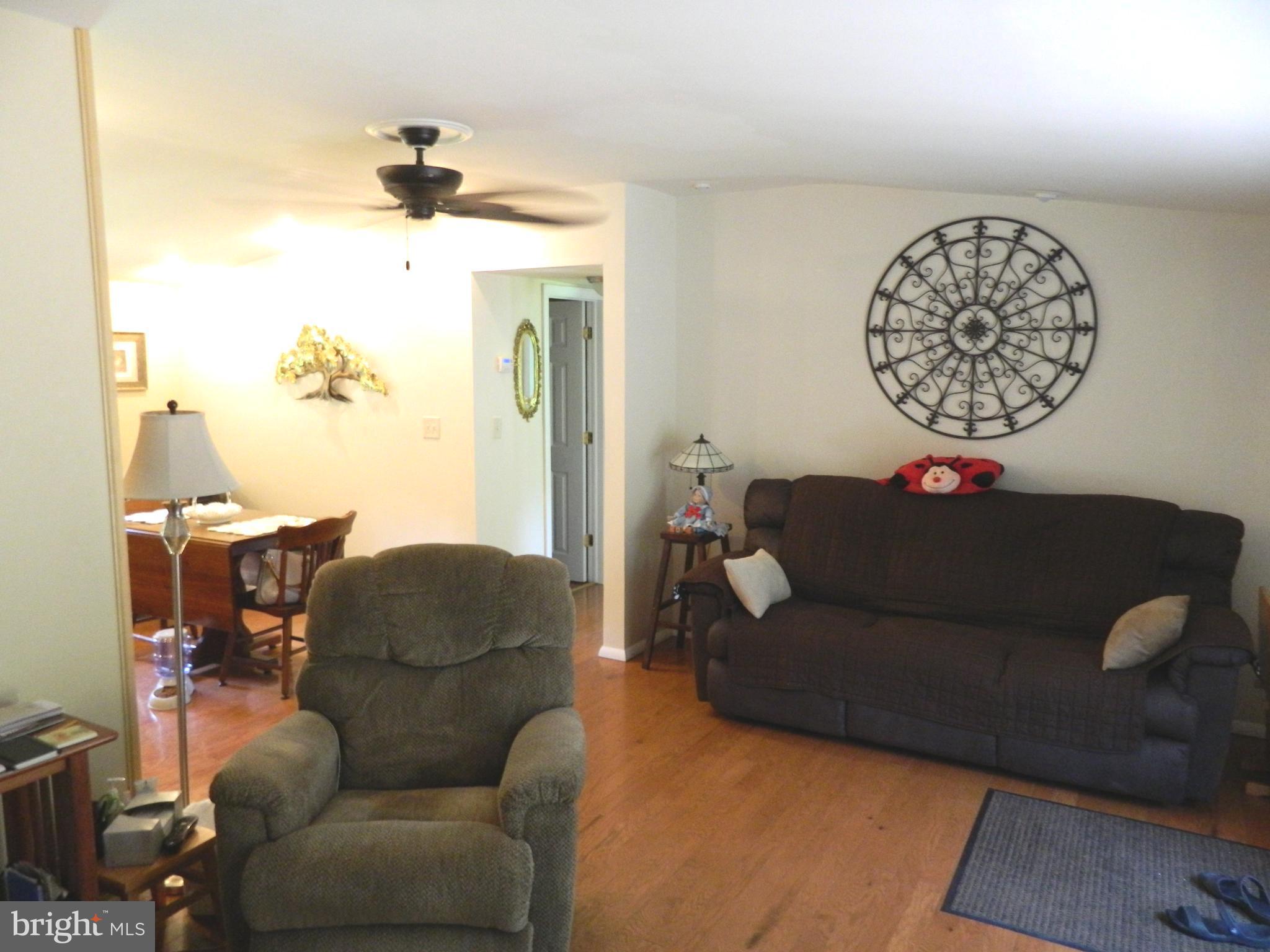 3122 Conowingo Road Street, MD 21154 - Photo 8 of 26 Living Room