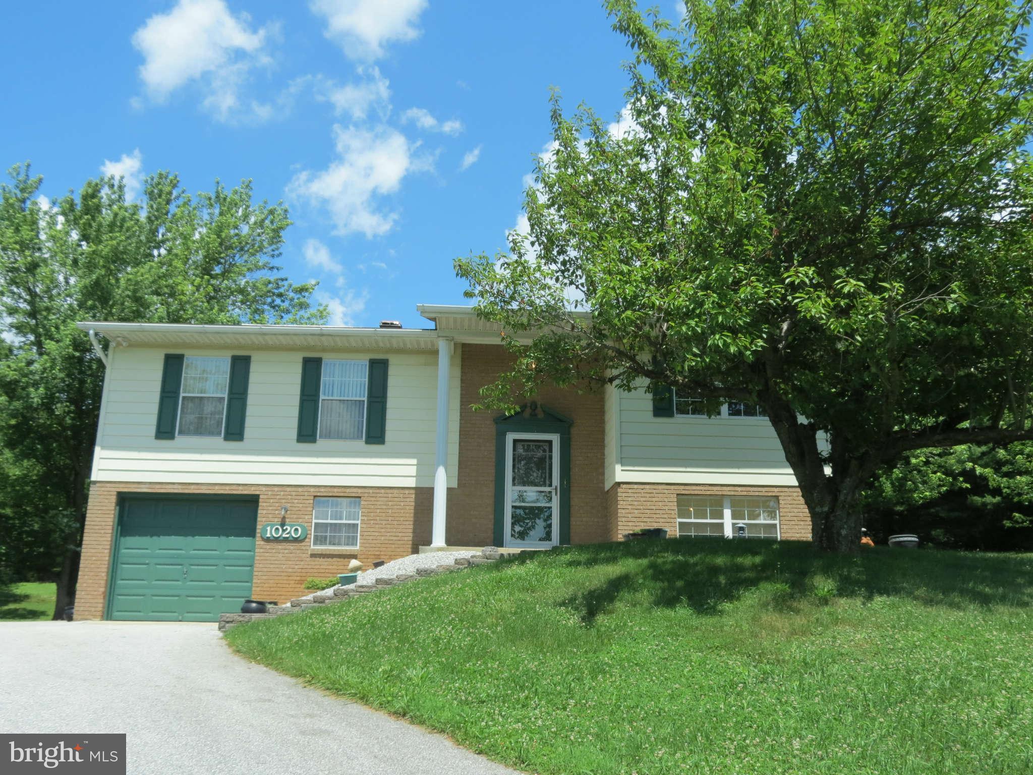 1020 Gahle Road Westminster, MD 21157 - Photo 17 of 19 Exterior (Front)