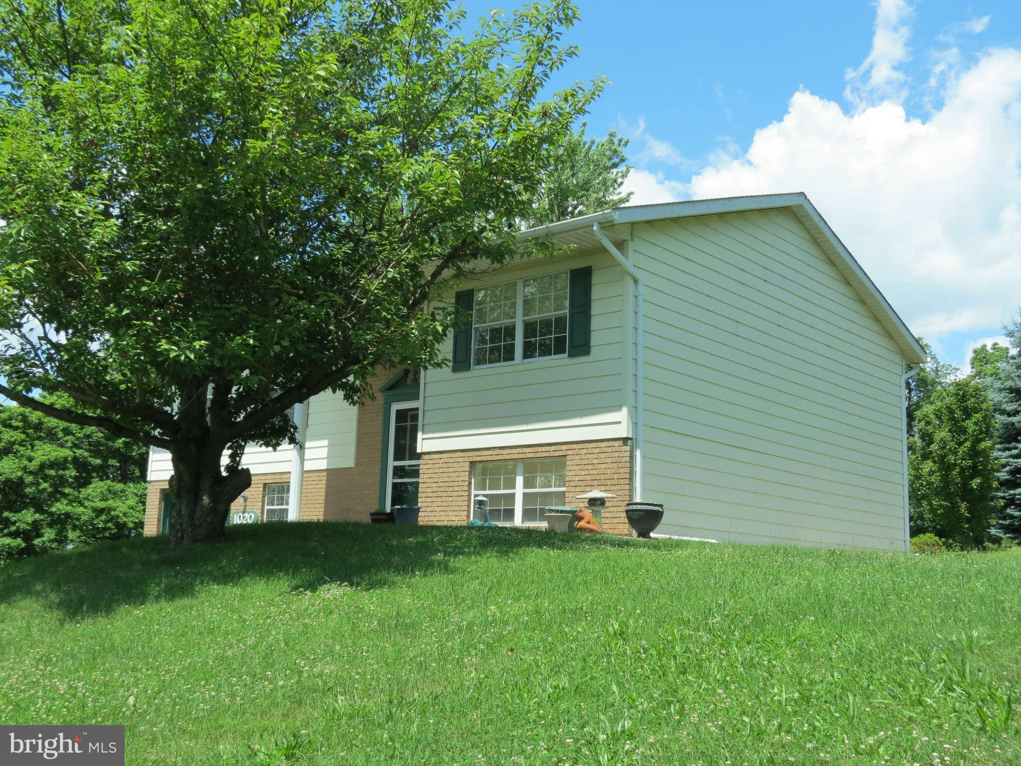1020 Gahle Road Westminster, MD 21157 - Photo 18 of 19 Exterior (Front)