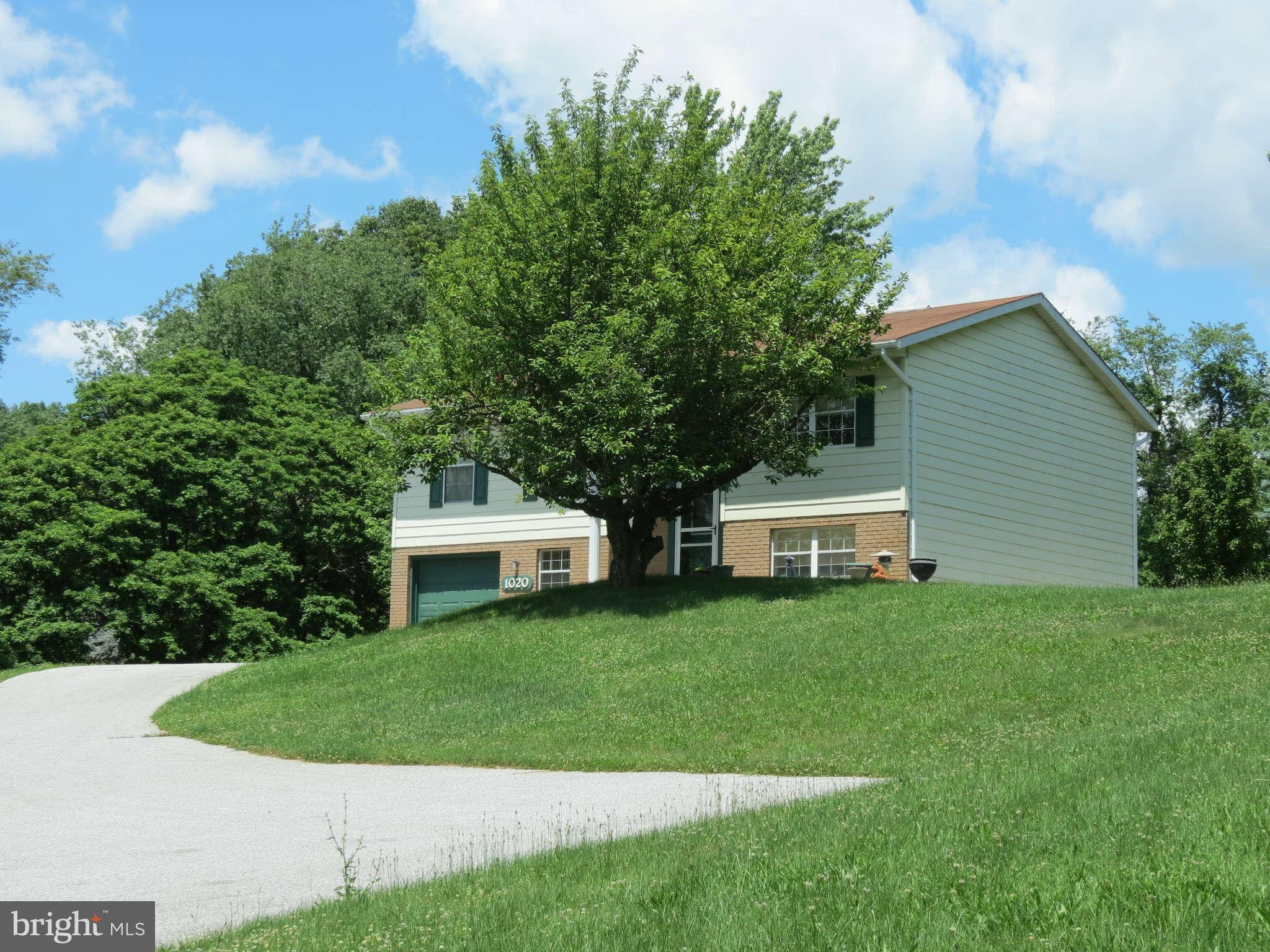 1020 Gahle Road Westminster, MD 21157 - Photo 19 of 19 Exterior (Front)