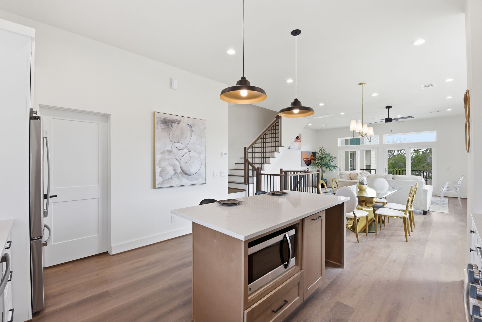 7704 Earl Rudder Way Houston, TX 77055 - Photo 17 of 45