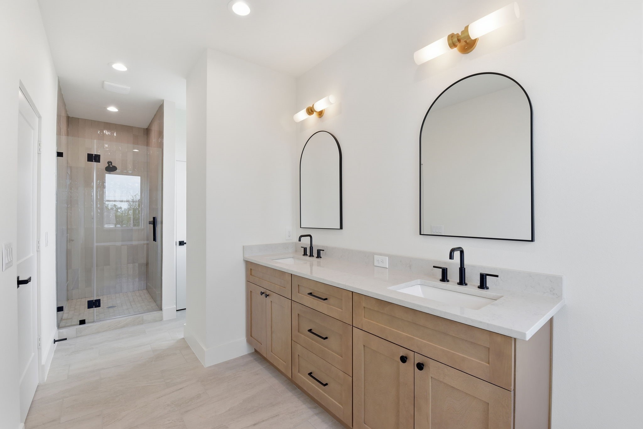 7704 Earl Rudder Way Houston, TX 77055 - Photo 27 of 45