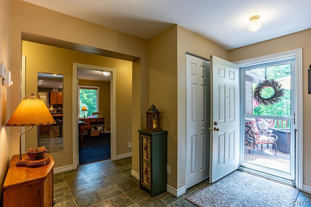 105 Mingo Road Webb, NY 13420 - Photo 16 of 32 Foyer