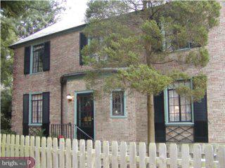 514 Murdoch Road Philadelphia, PA 19119 - Photo 1 of 6 Gallery Image 1