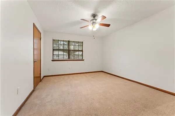 $1,200 | 14548 Honeysuckle Drive, Unit 181, Hammond, LA 70401