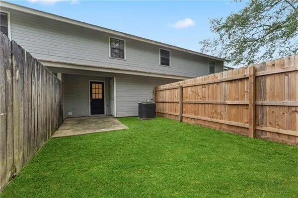 $1,200 | 14548 Honeysuckle Drive, Unit 181, Hammond, LA 70401