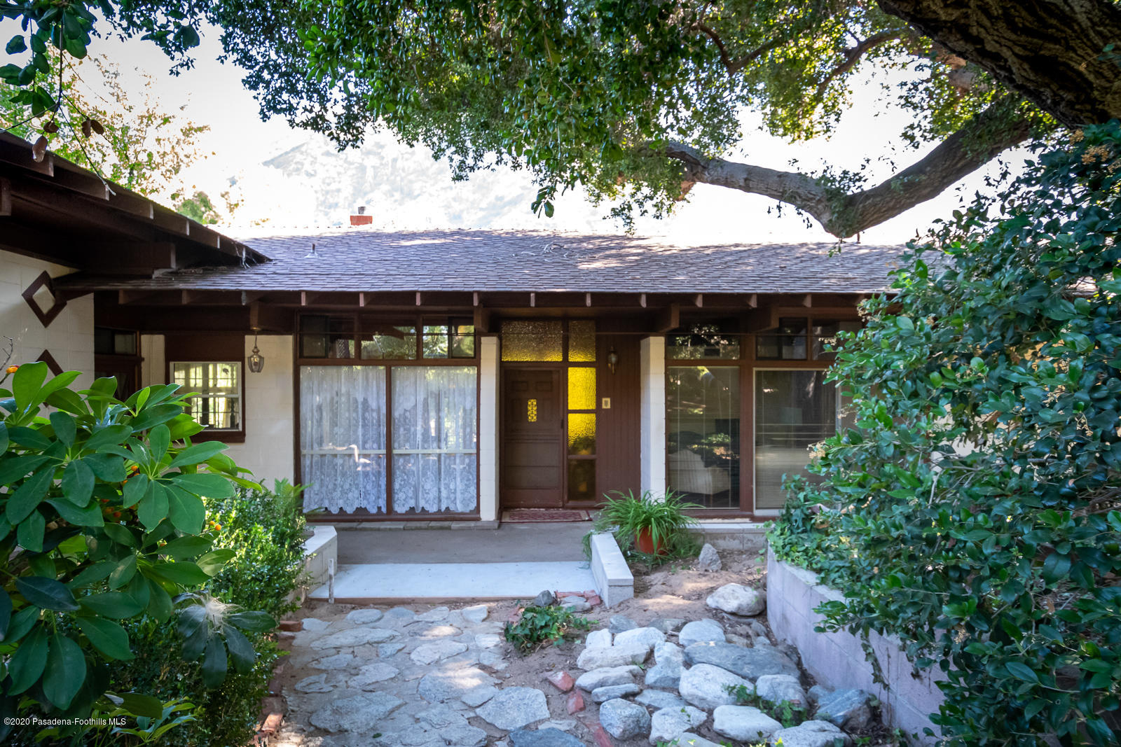 2311 Stonyvale Road Tujunga, CA 91042 - Photo 7 of 83 Front Entrance