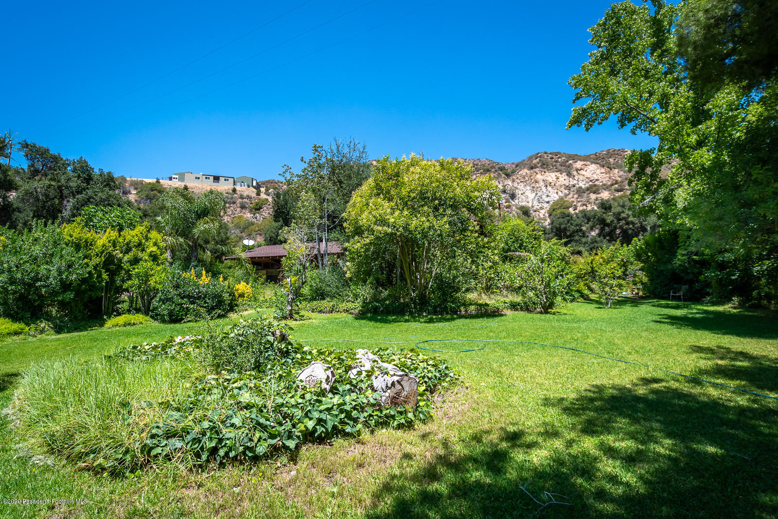 2311 Stonyvale Road Tujunga, CA 91042 - Photo 63 of 83 Grounds