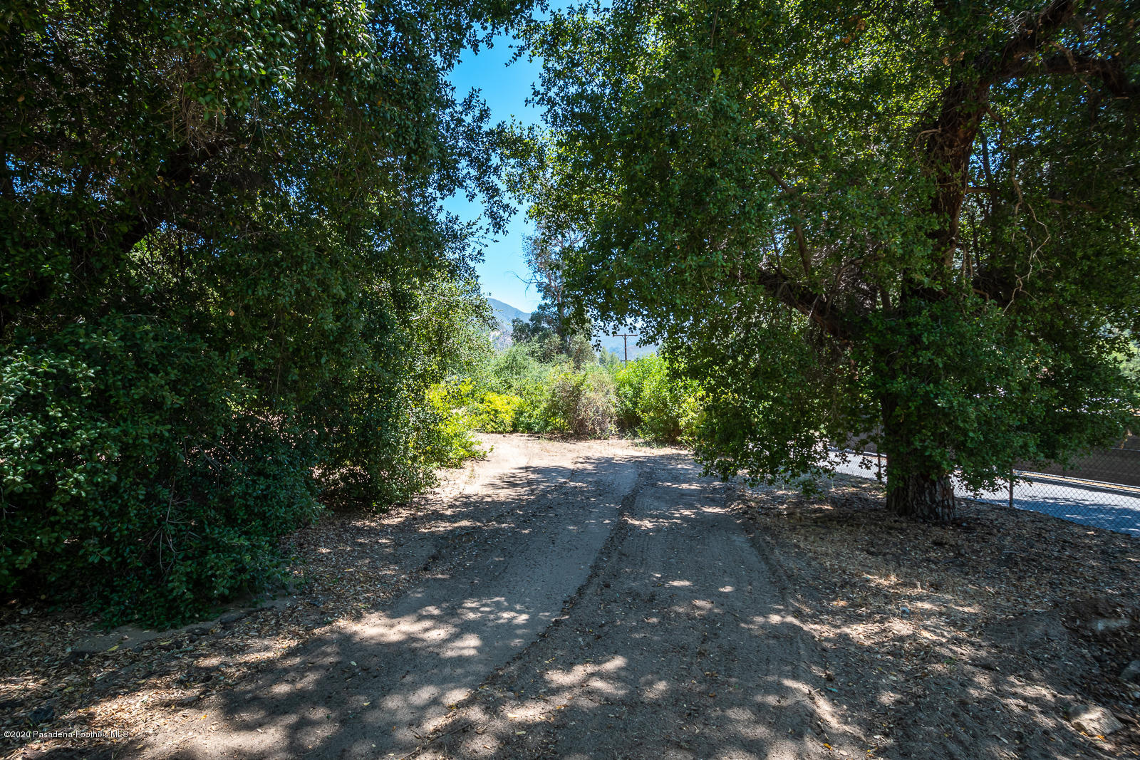 2311 Stonyvale Road Tujunga, CA 91042 - Photo 67 of 83 Grounds