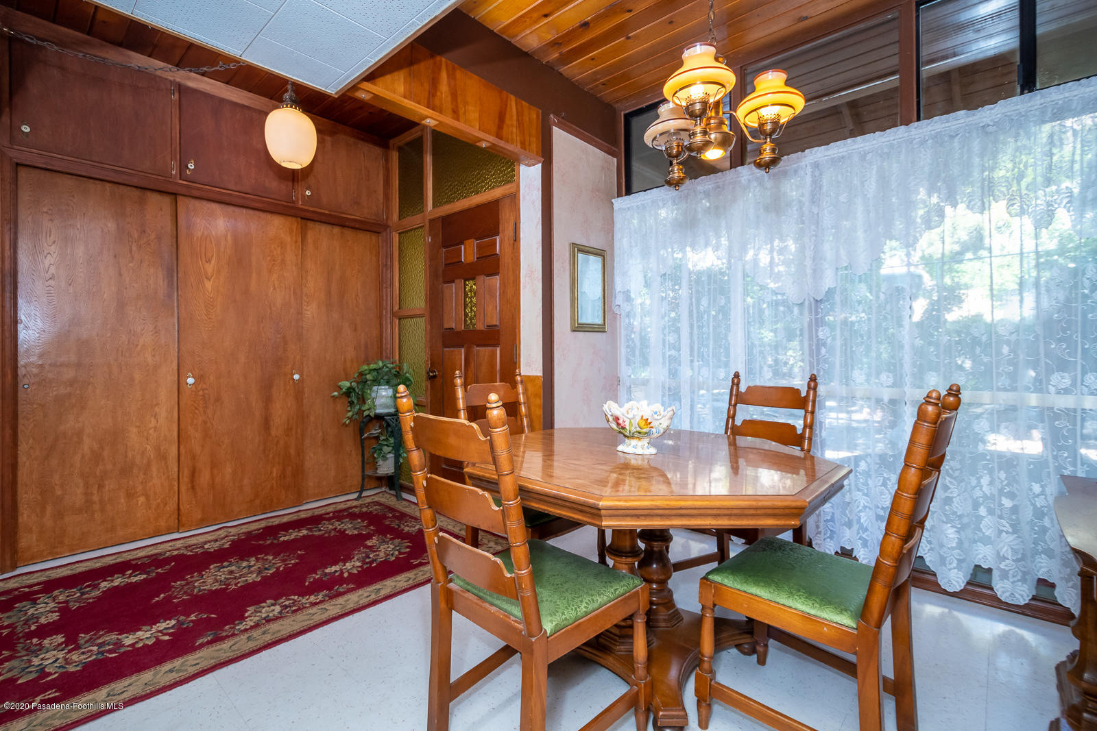2311 Stonyvale Road Tujunga, CA 91042 - Photo 9 of 83 Dining Area