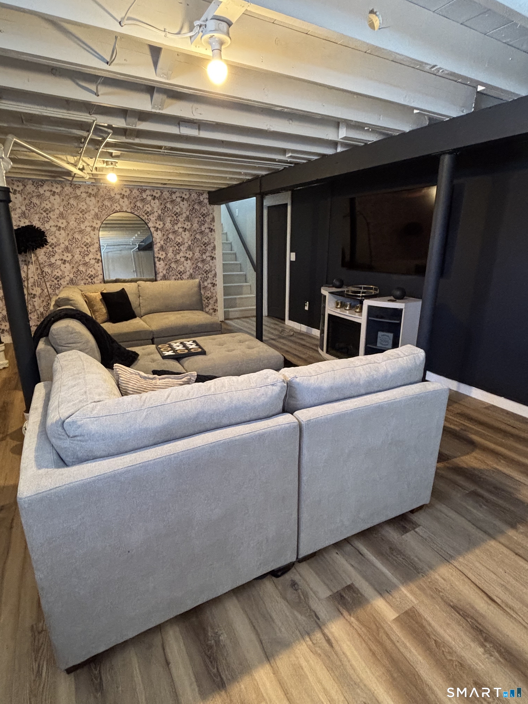 130 Round Hill Road Meriden, CT 06450 - Photo 15 of 17