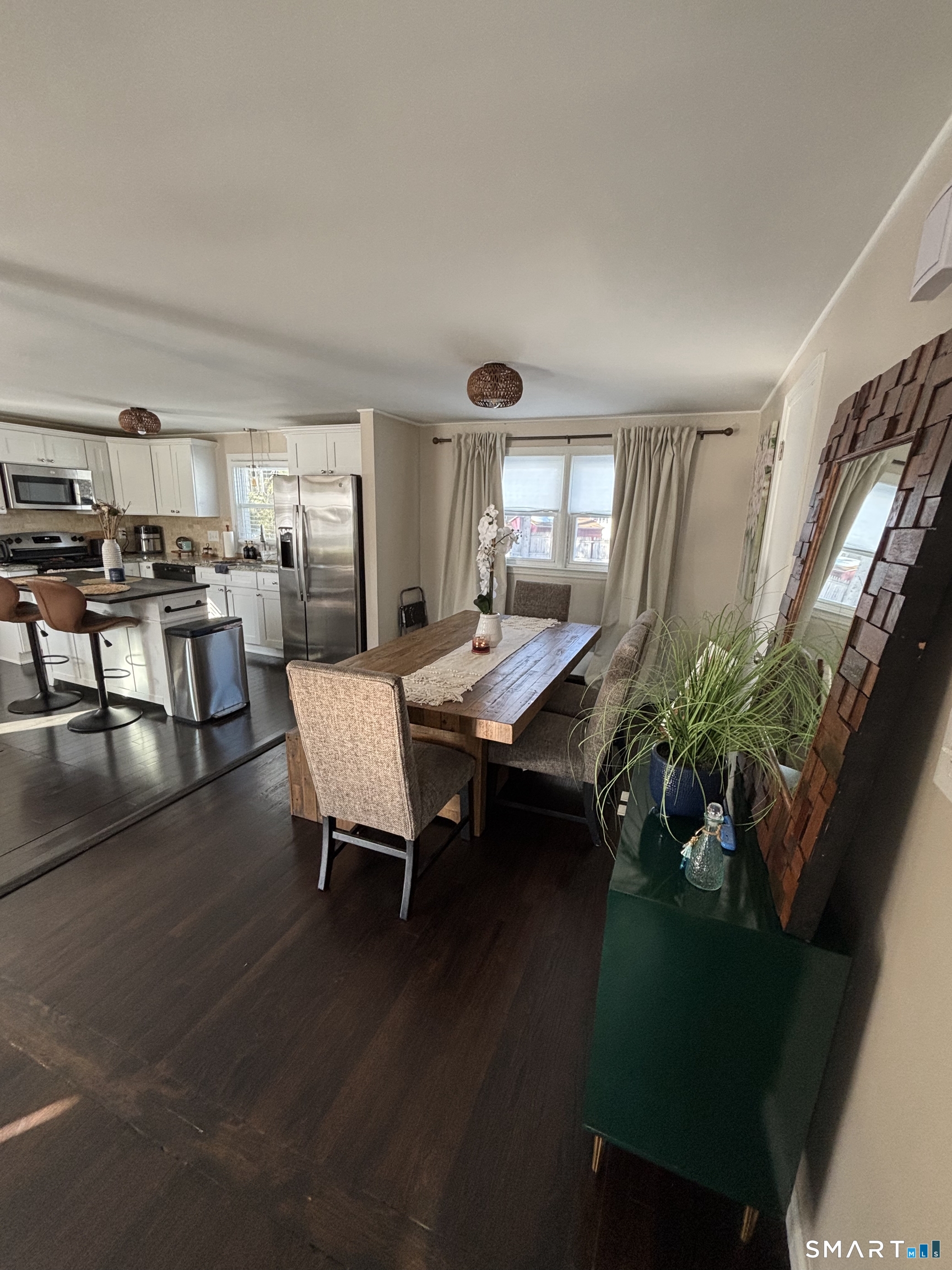 130 Round Hill Road Meriden, CT 06450 - Photo 10 of 17