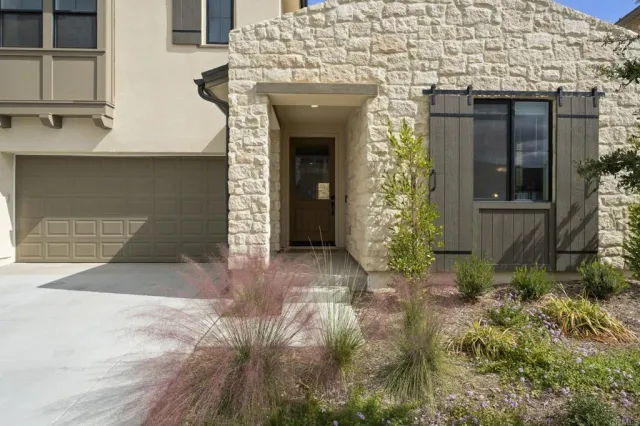 $1,249,900 | 3015 Rue De Latour, Vista, CA 92084