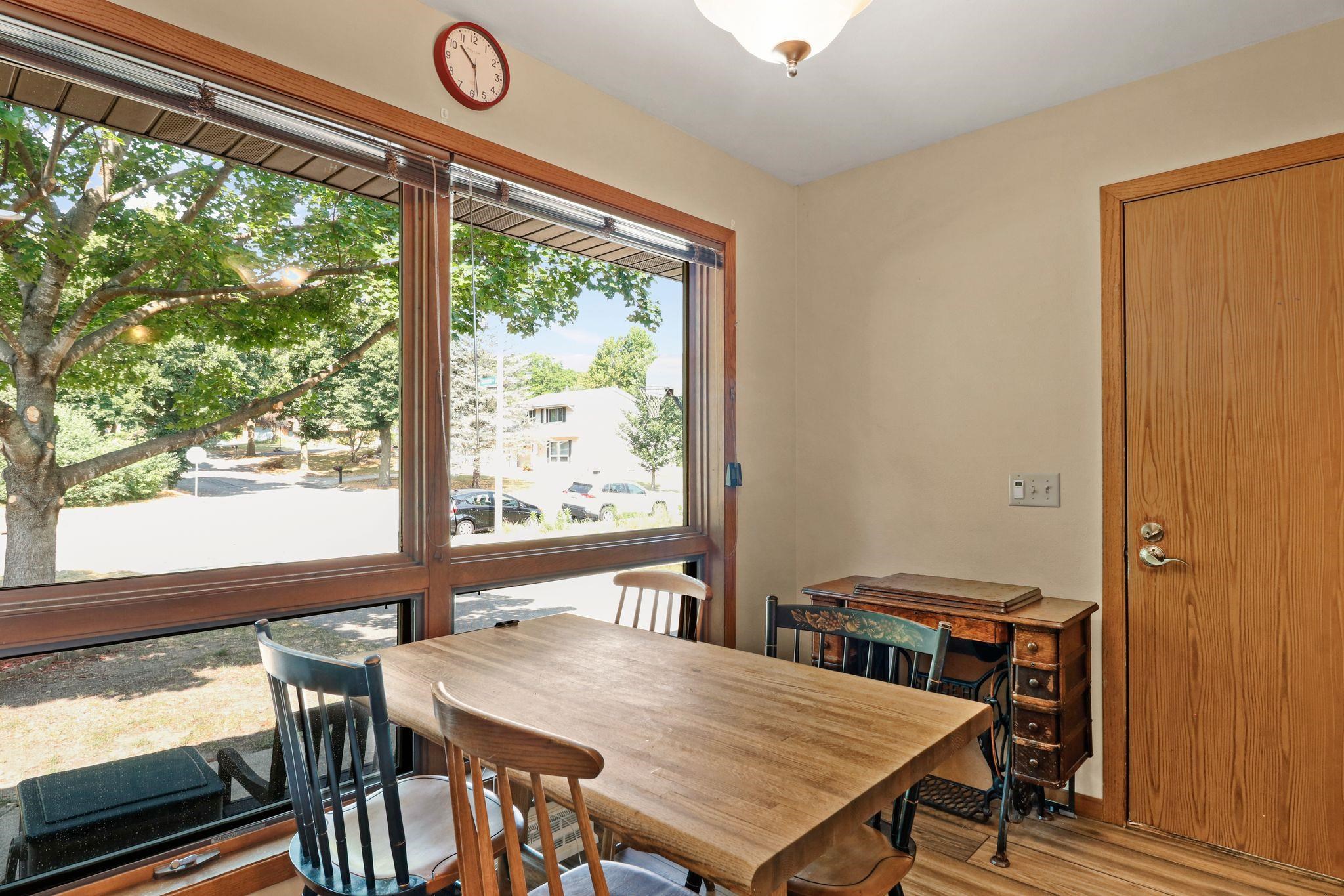 2601 Muir Field Road Madison, WI 53719 - Photo 14 of 34