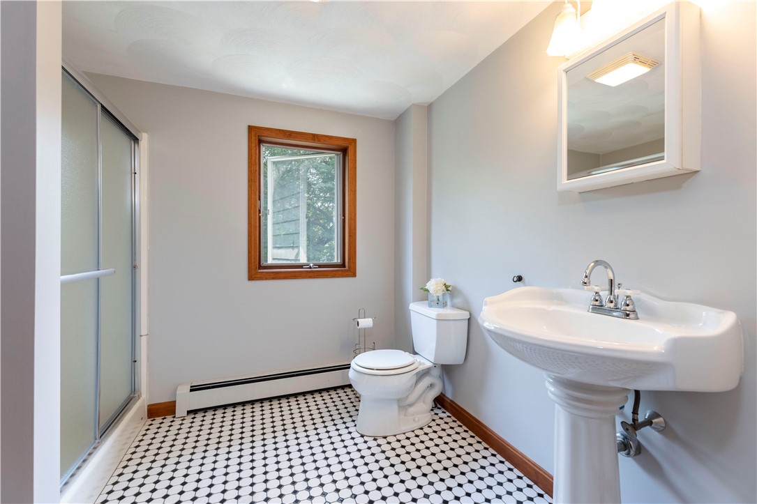 48 Montauk Road Narragansett, RI 02882 - Photo 14 of 16 Large Full Bath on 2nd Floor