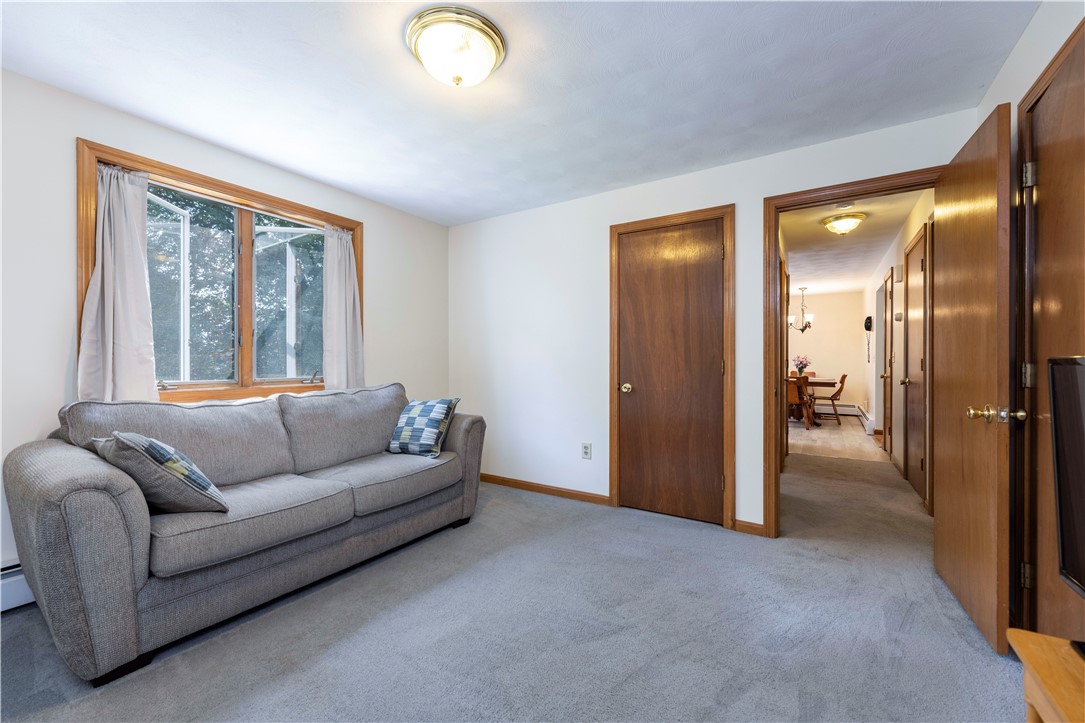 48 Montauk Road Narragansett, RI 02882 - Photo 10 of 16 2nd Bedroom on First Floor with 2 closets