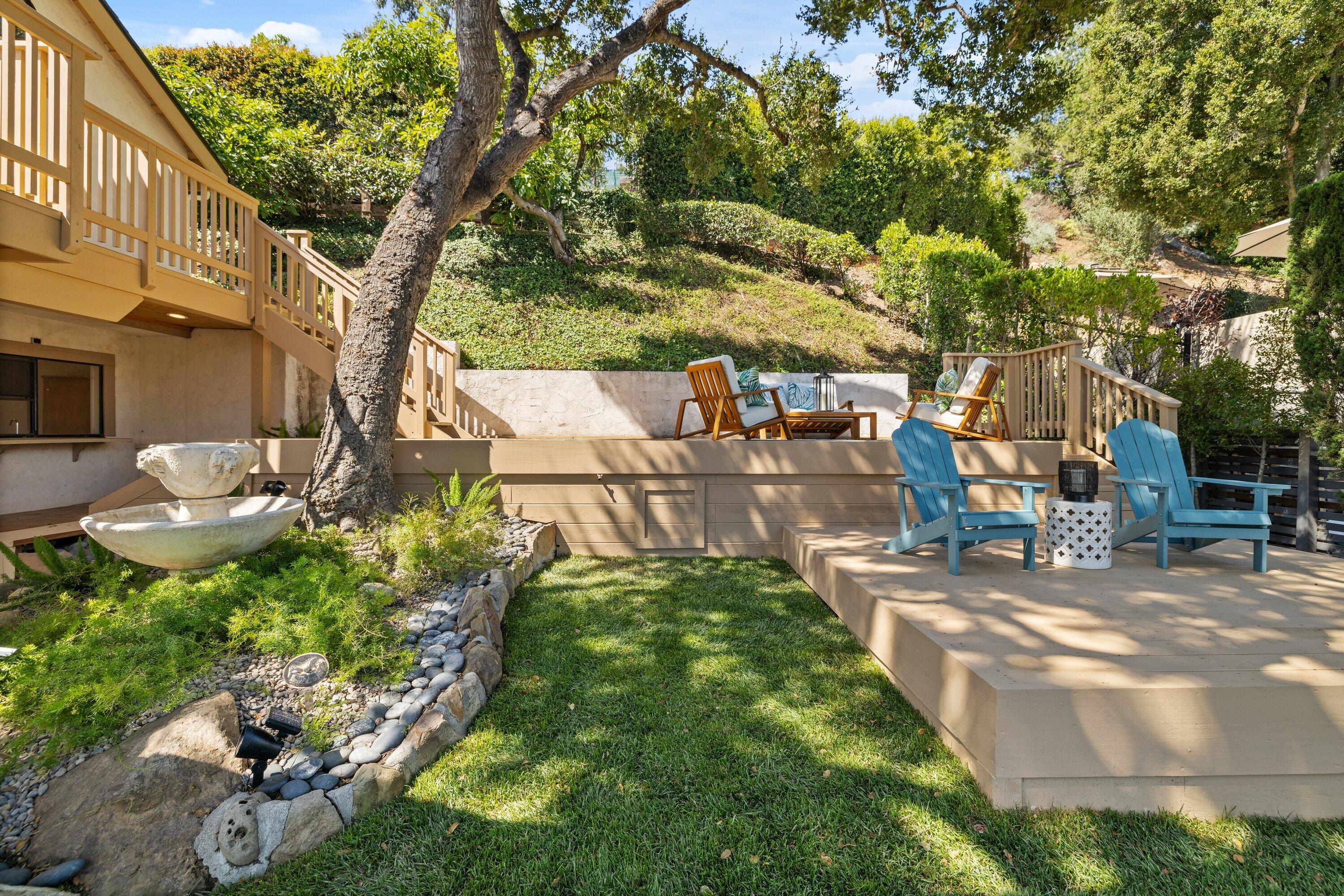 844 Cheltenham Road Santa Barbara, CA 93105 - Photo 15 of 31 844 Cheltenham Backyard Lawn
