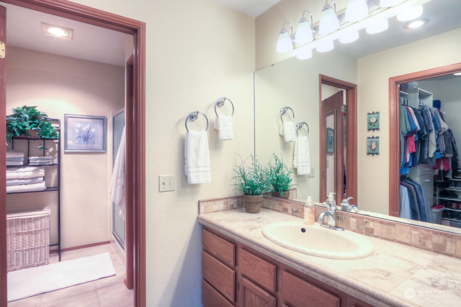 4803 Southwest 329th Way Federal Way, WA 98023 - Photo 31 of 40 Gallery Image 31