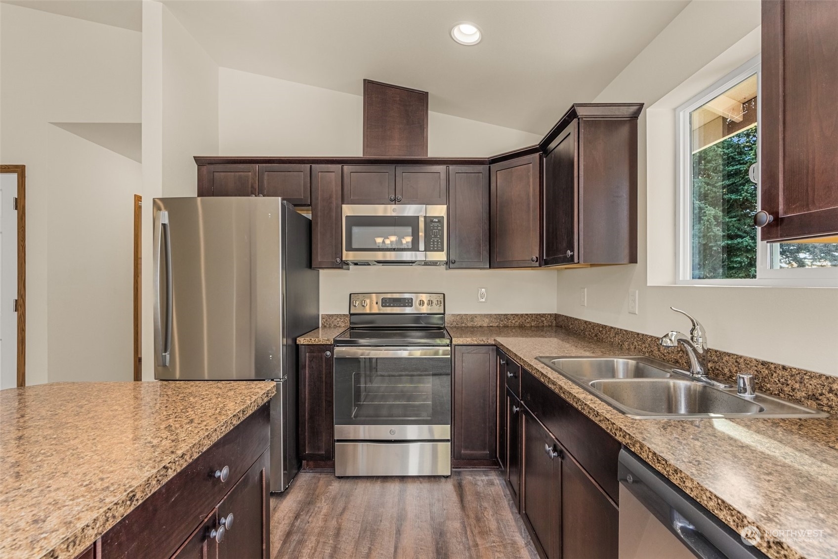 1275 Eckerson Road Centralia, WA 98531 - Photo 8 of 24 Gallery Image 8