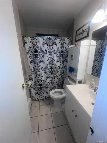 $2,800 | 31 Richmond Boulevard, Unit 1A, Ronkonkoma, NY 11779