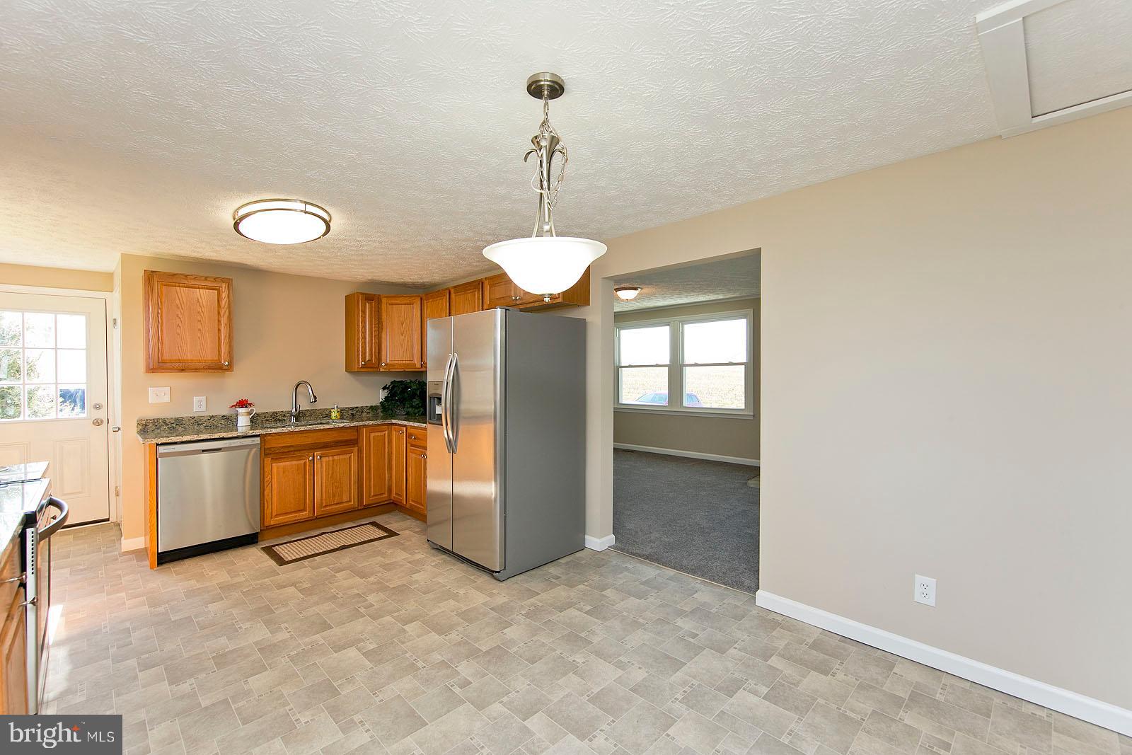 2110 Apple Pie Ridge Road Winchester, VA 22603 - Photo 15 of 48 Kitchen table space