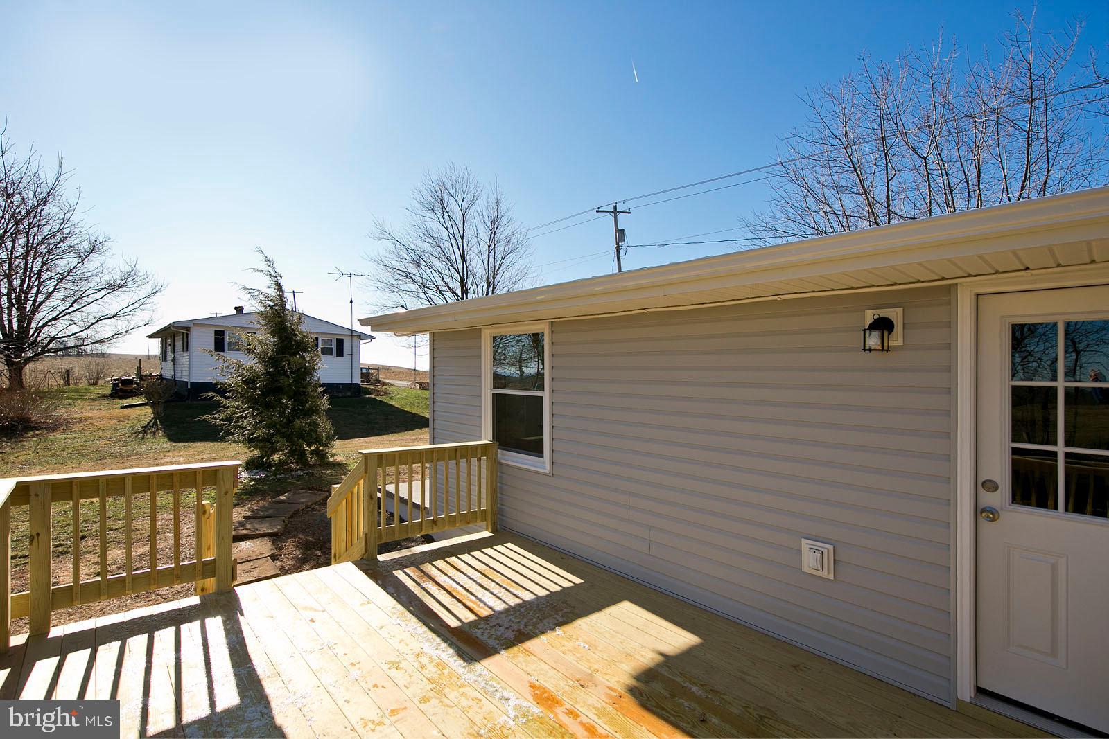 2110 Apple Pie Ridge Road Winchester, VA 22603 - Photo 40 of 48 New rear deck