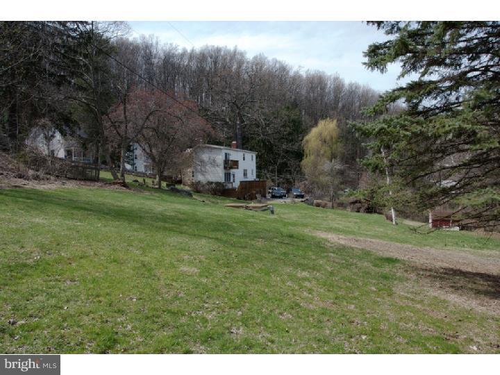 668 Point Road Wernersville, PA 19565 - Photo 22 of 25 Back Yard