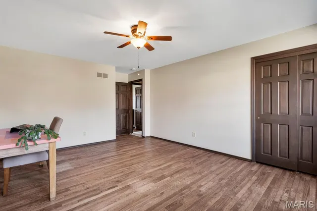 $725,000 | 710 Briarfarm Lane, Kirkwood, MO 63122