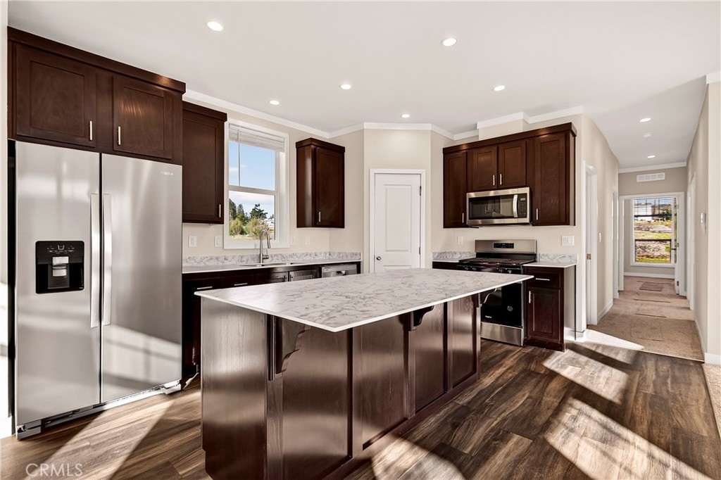 6451 Ranger Court Magalia, CA 95954 - Photo 9 of 54 Kitchen