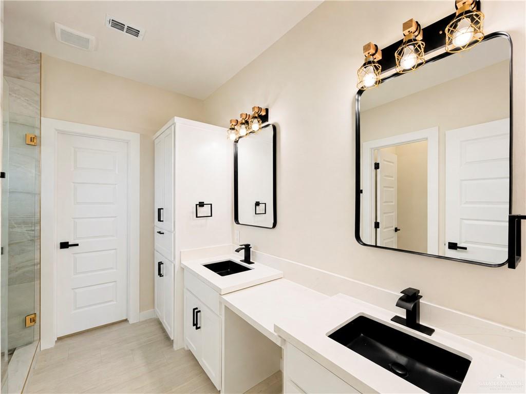 2449 Tuscany Road Weslaco, TX 78596 - Photo 13 of 22 Gallery Image 13