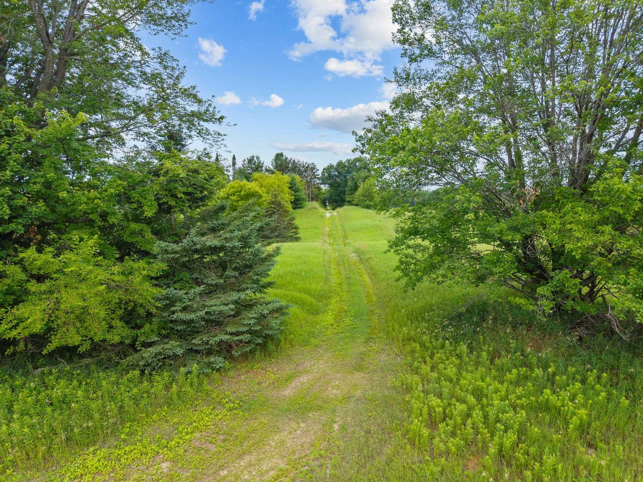 W5999 County Rd T Shawano, WI 54166 - Photo 9 of 38