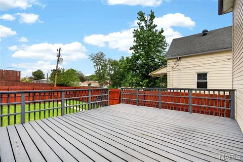 $249,900 | 4739 Hummel Avenue, St. Louis, MO 63116