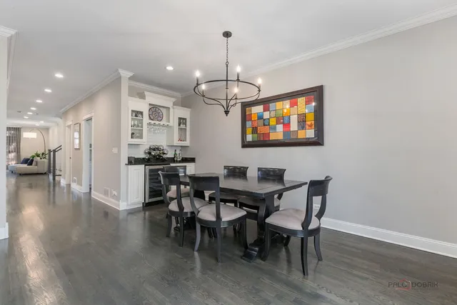 $1,749,000 | 216 East Sheridan Place, Lake Bluff, IL 60044