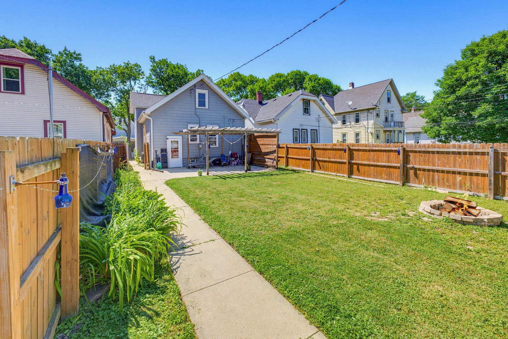2026 South 79th Street Milwaukee, WI 53219 - Photo 31 of 33 31-web-or-mls-2026-s-79th-st