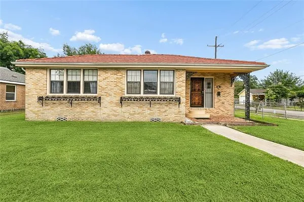 $325,000 | 801 St Maurice Avenue, New Orleans, LA 70117