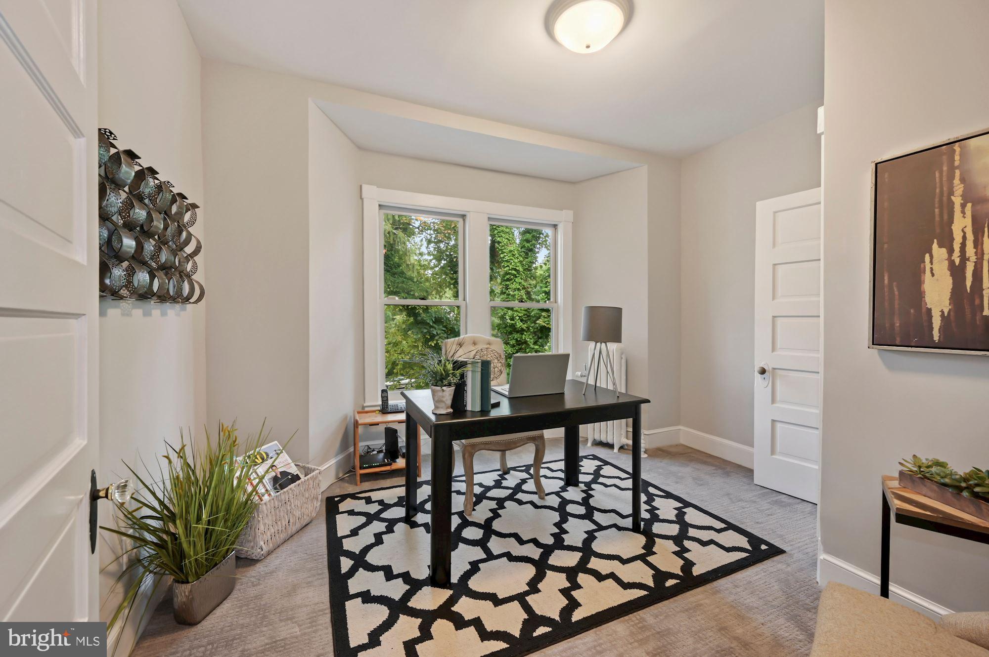 4889 MacArthur Boulevard Northwest Washington, DC 20007 - Photo 22 of 38