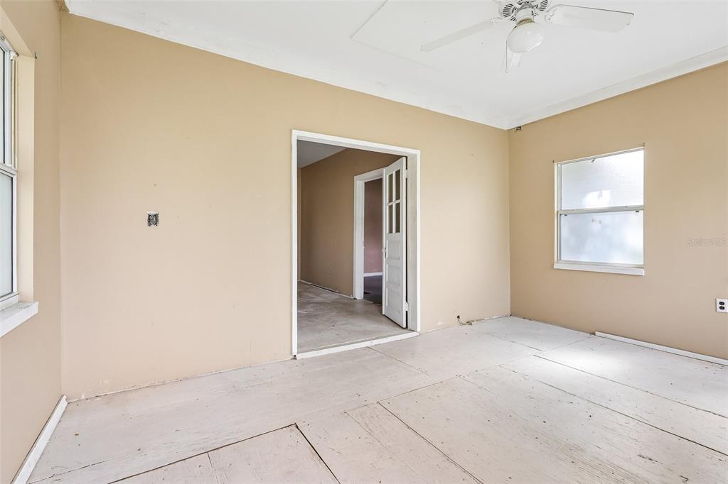 3701 East Warm Springs Avenue Coleman, FL 34785 - Photo 8 of 33