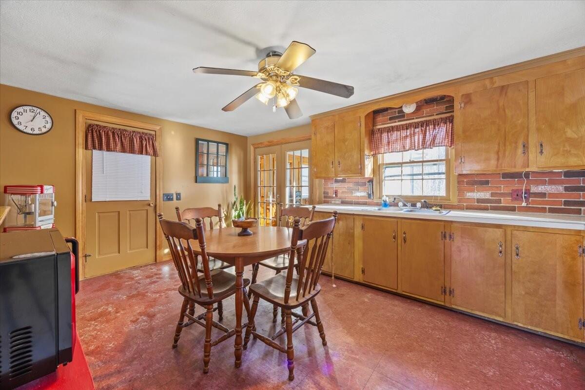 294 Hamilton Road Waterboro, ME 04087 - Photo 9 of 27 Hamilton kit3