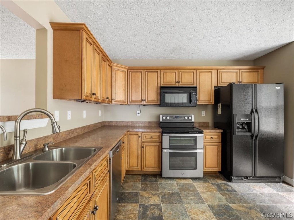 2451 Old Hanover Road Sandston, VA 23150 - Photo 8 of 21 Gallery Image 8
