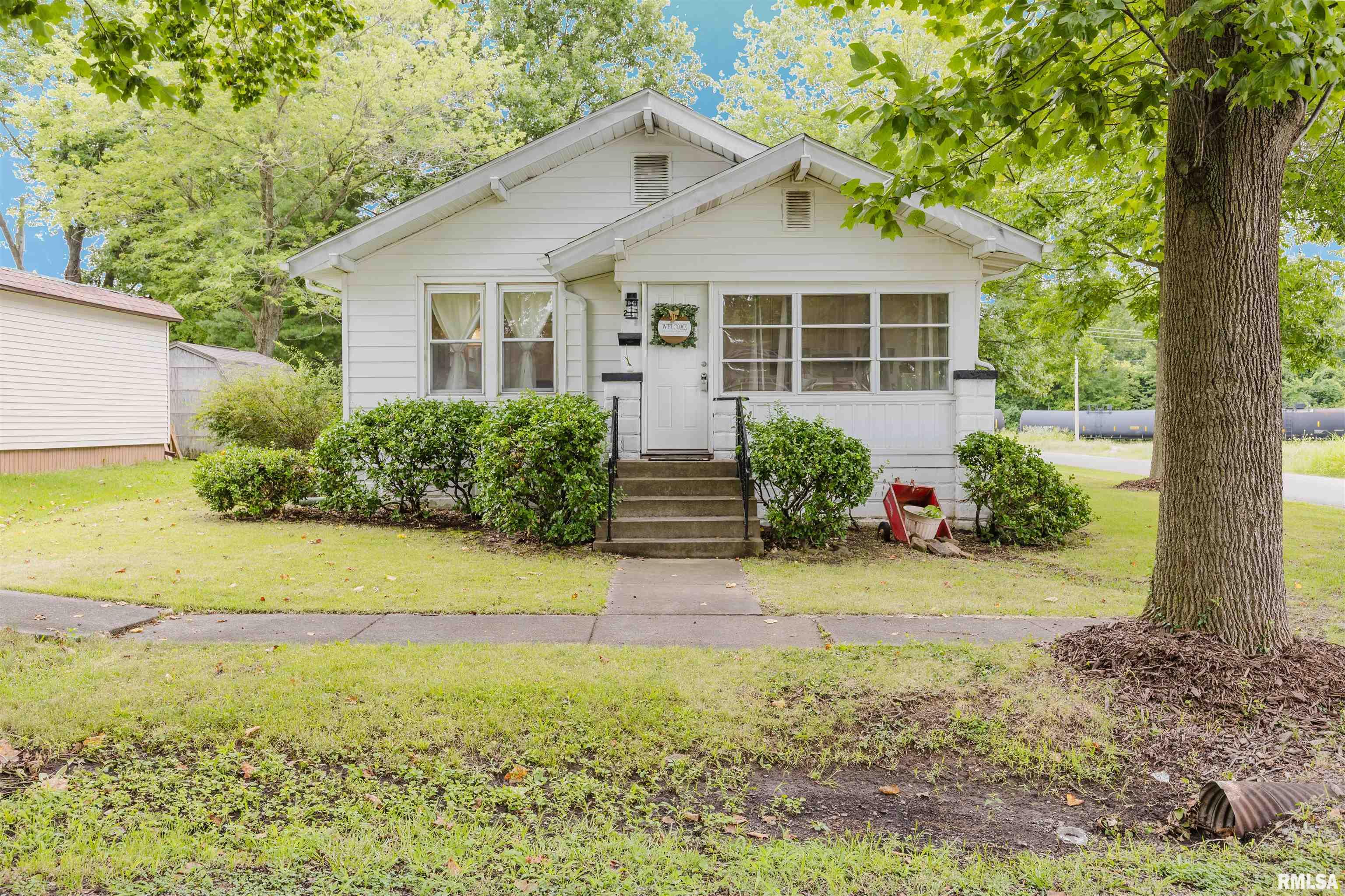 220 South 8th Street Herrin, IL 62948 - Photo 3 of 42 Gallery Image 3