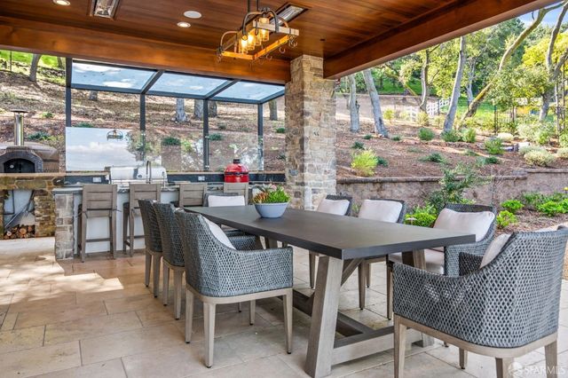 $7,950,000 | 10880 Magdalena Road, Los Altos Hills, CA 94024