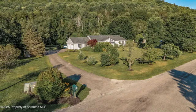 $324,000 | 128 Pamela Drive, Friendsville, PA 18818