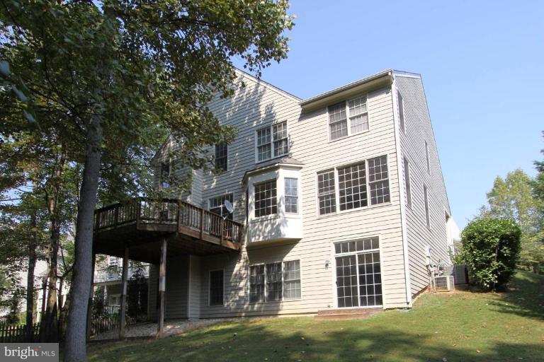 1202 Night Star Court Reston, VA 20194 - Photo 2 of 30 Exterior (Rear)