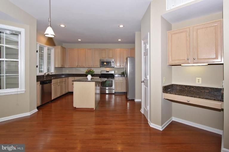 1202 Night Star Court Reston, VA 20194 - Photo 13 of 30 Kitchen #2