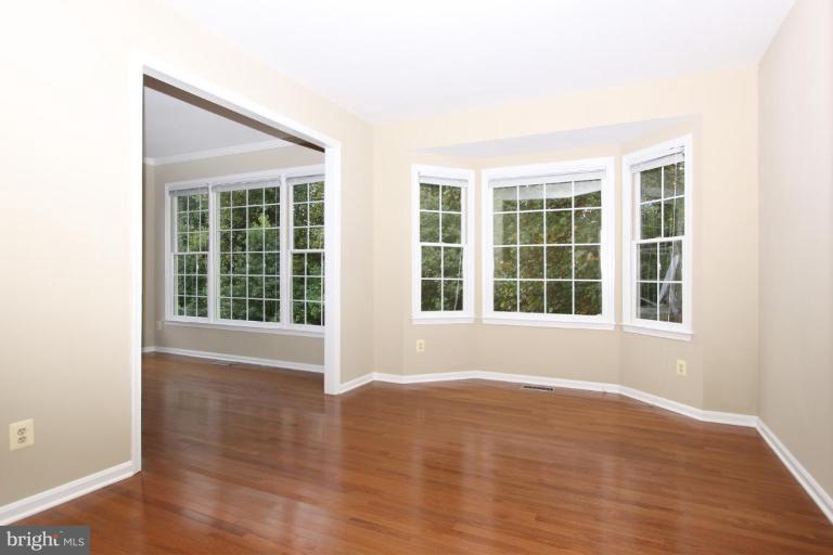 1202 Night Star Court Reston, VA 20194 - Photo 18 of 30 Library